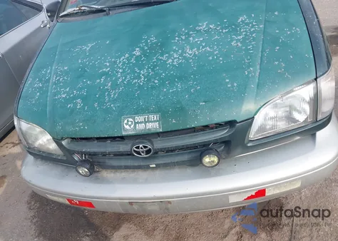 2000 Toyota Sienna Xle z USA, uszkodzony, nr VIN 4T3ZF13CXYU212672